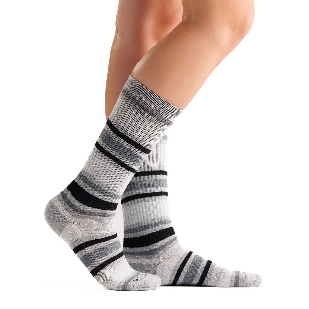 APTHCRY® The world's best socks!